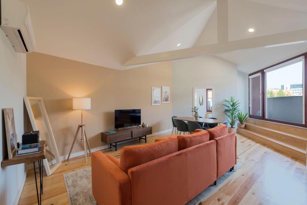 Central Superb Flat W/ Ac & Balcony By Lovelystay Porto Dış mekan fotoğraf