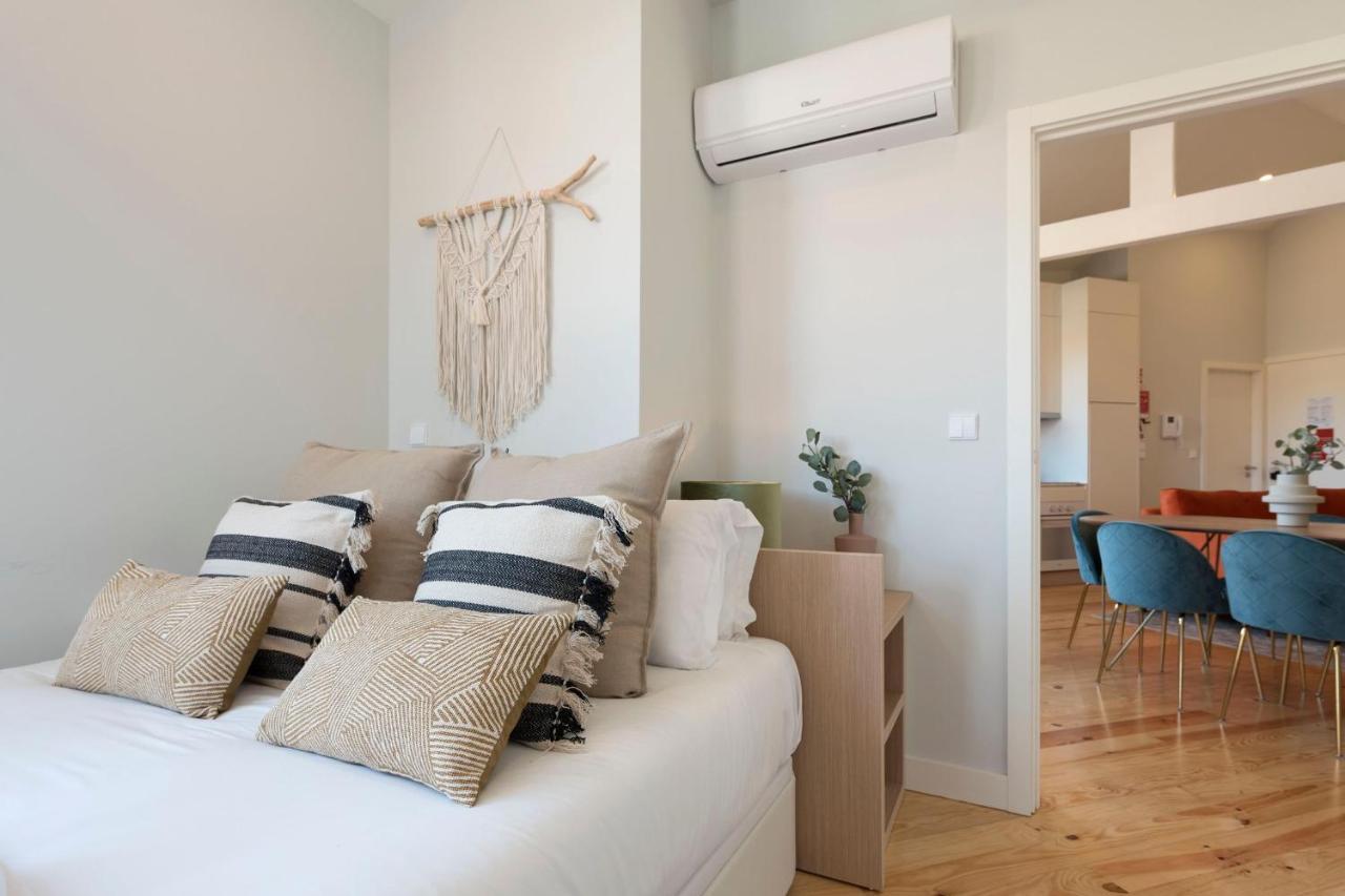 Central Superb Flat W/ Ac & Balcony By Lovelystay Porto Dış mekan fotoğraf